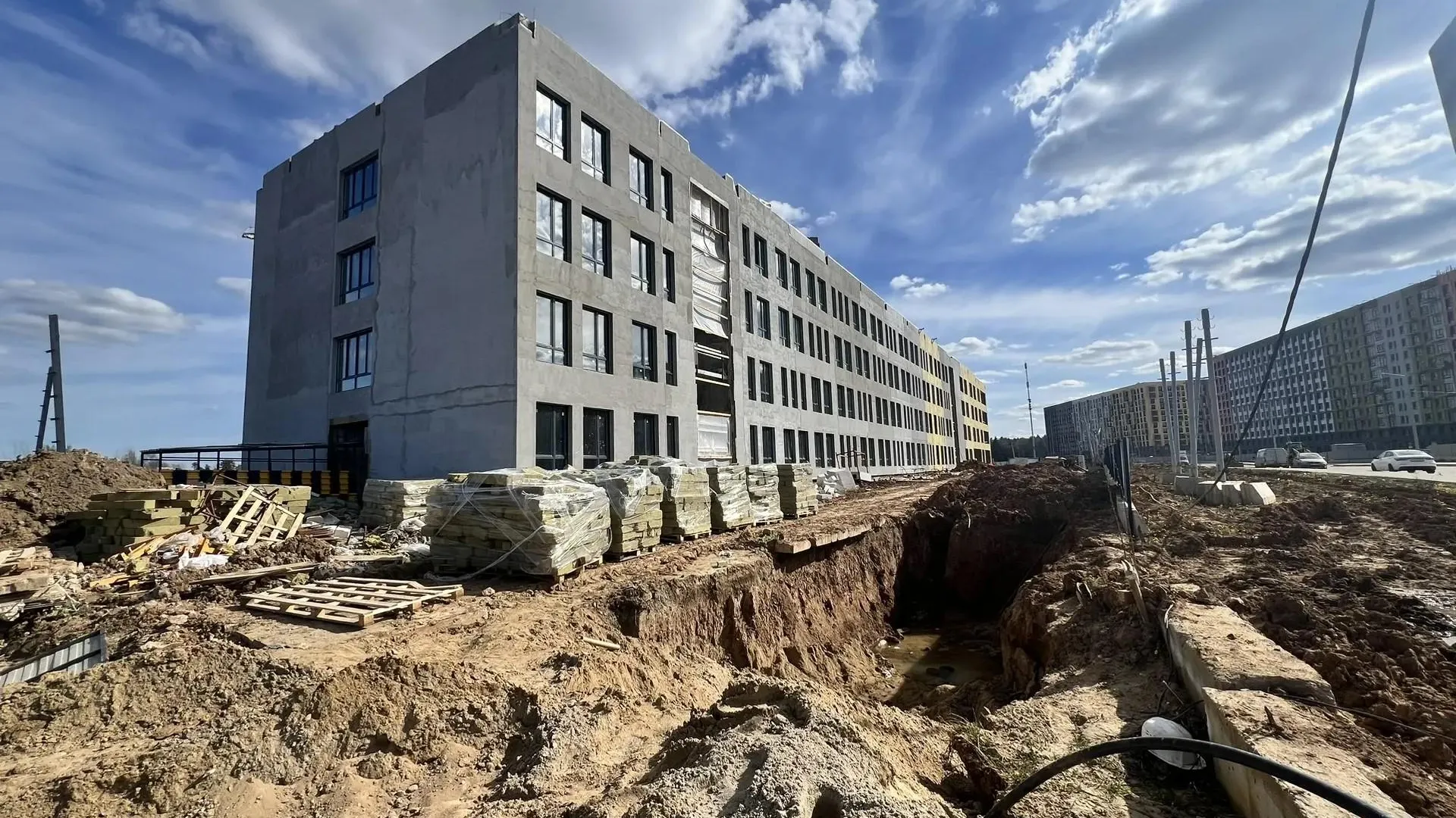 В Химках построят школу на 1,1 тыс мест к III кварталу этого года