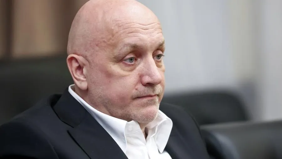 Прилепин не исключил участия в выборах в Госдуму в 2026 году
