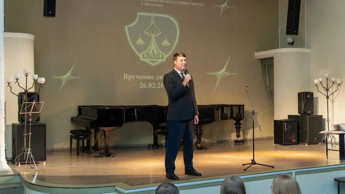 Глава Жуковского встретился с коллективом Научно-исследовательского института авиационного оборудования