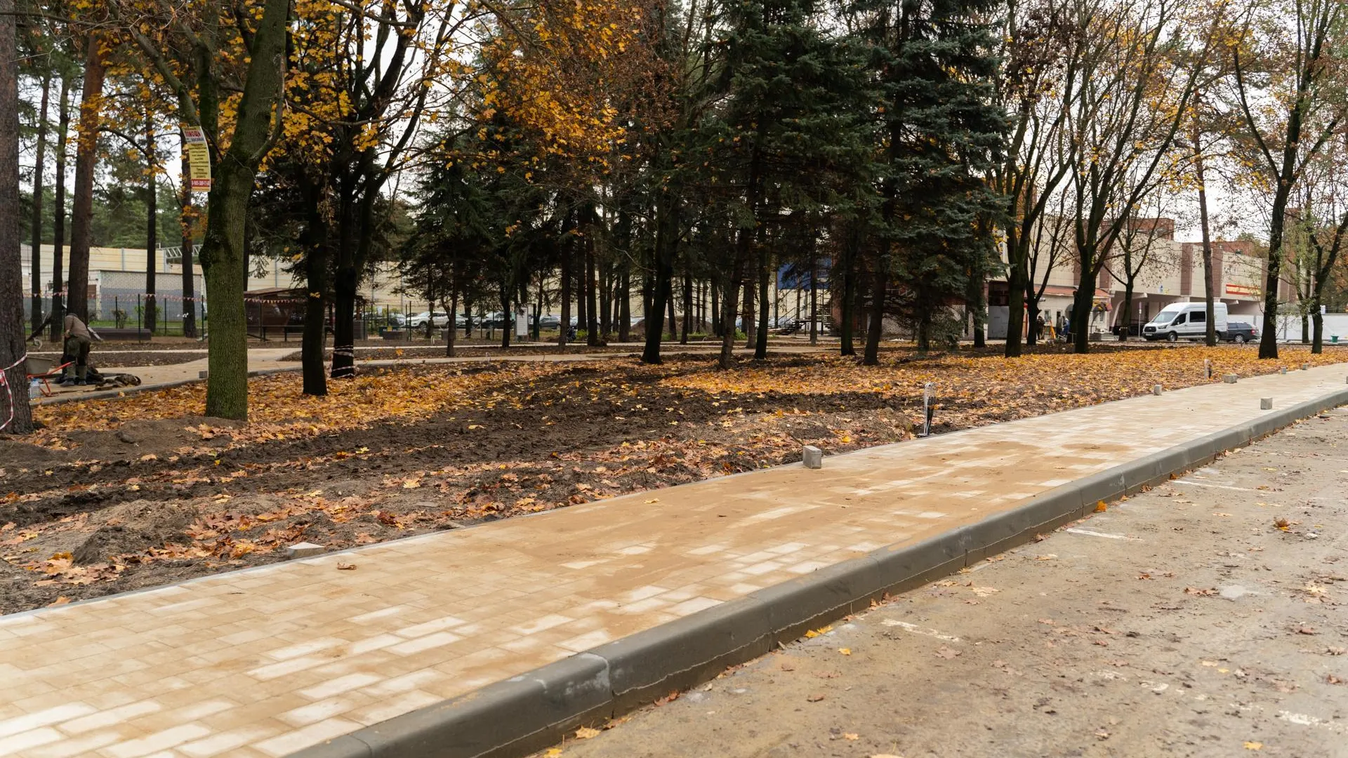 В Жуковском завершается благоустройство сквера у станции «Отдых»