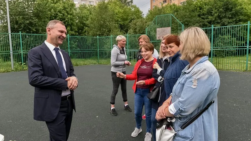 Новое покрытие появилось на спортплощадке по улице 40 лет Победы в Балашихе
