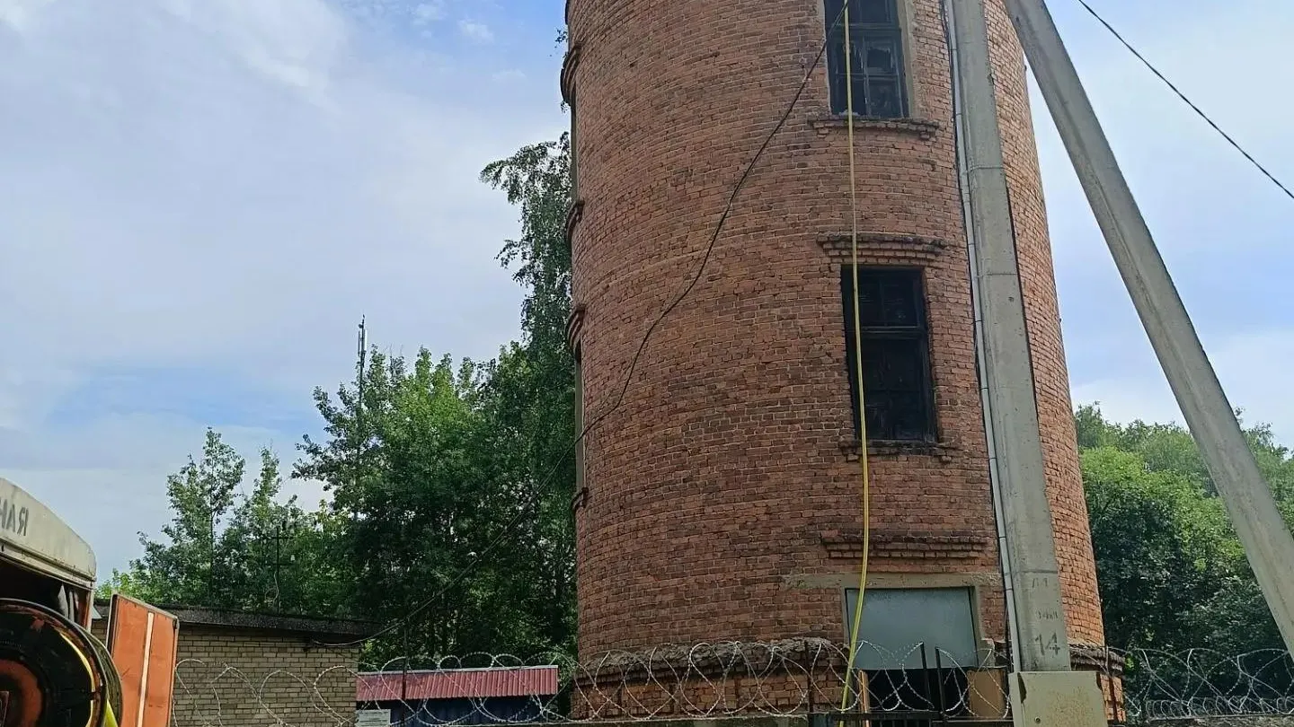 В Долгопрудном промыли резервуар воды в Павельцево