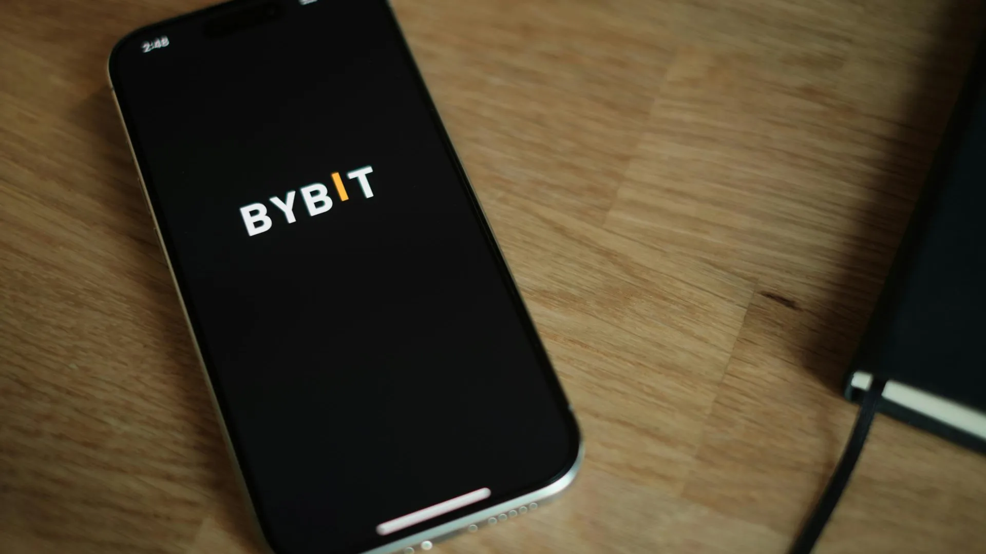 У криптобиржи Bybit, предположительно, украли 1,1 млрд долларов