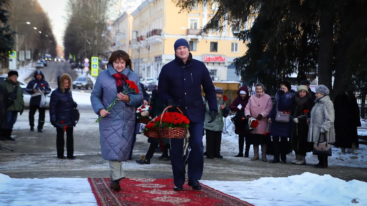 Памятные мероприятия в честь легендарных директоров химкомбината прошли в Воскресенске