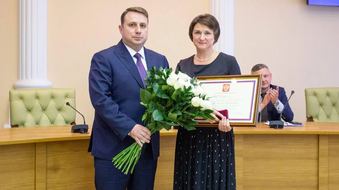 Главврач кожно‑венерологического диспансера Подольска получила грамоту президента РФ