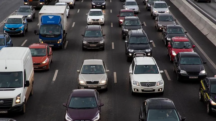 Движение временно перекрыли на внутреннем участке МКАД
