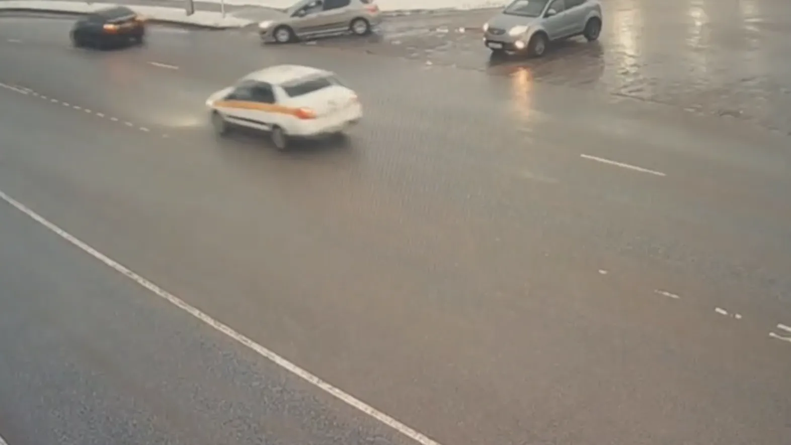 Загруженность дорог Подмосковья утром 22 декабря снизилась на 6,7%