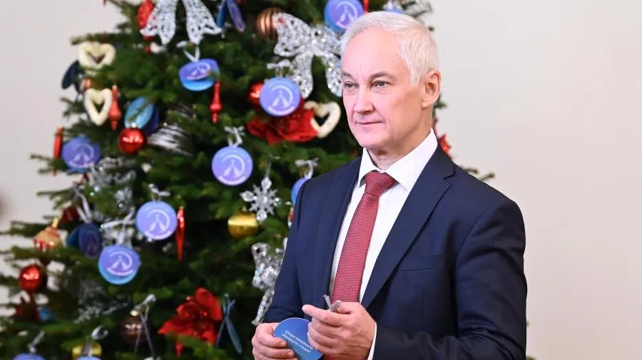 Члены российского правительства исполнили желания детей в рамках «Елки желаний»