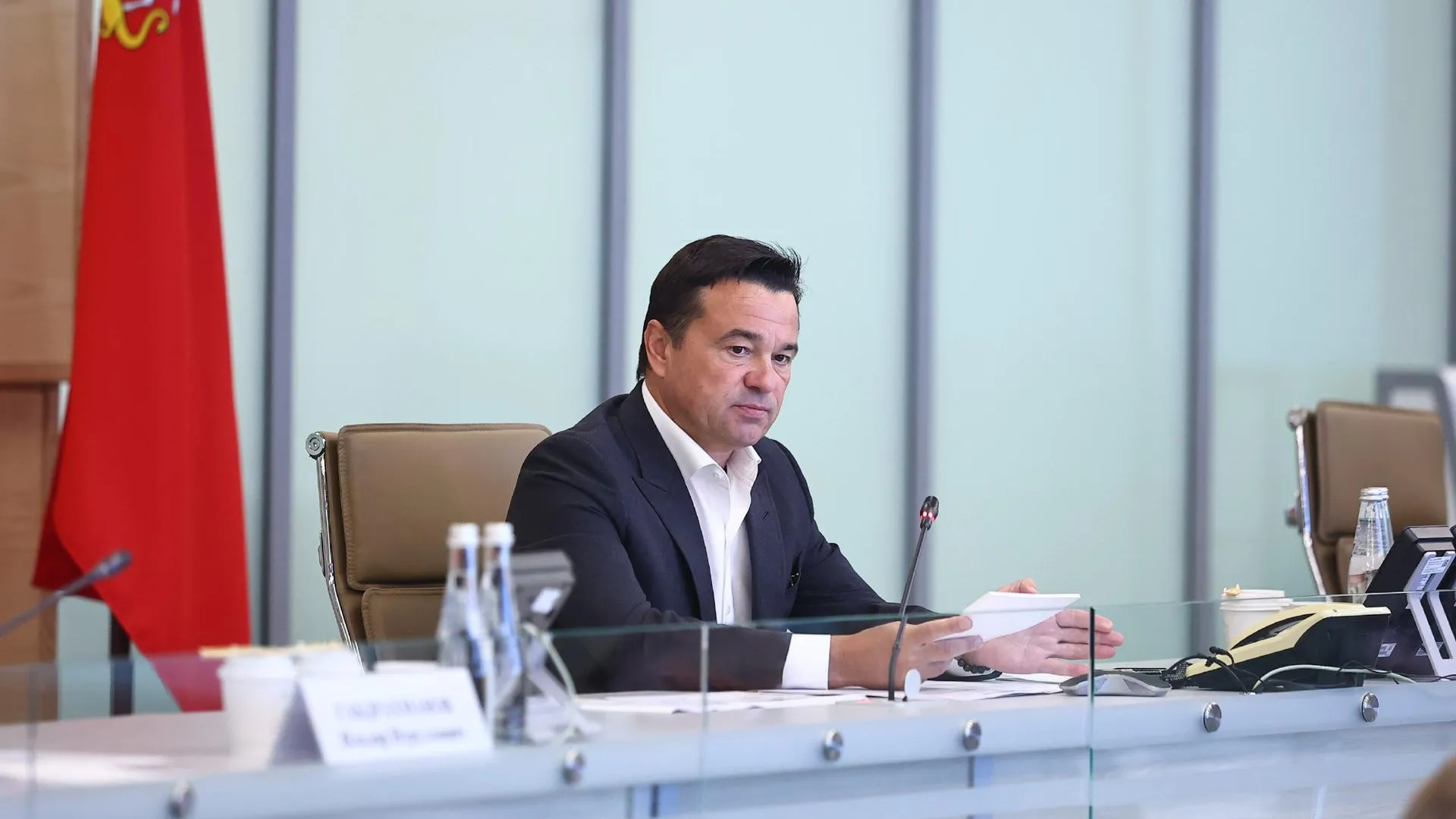 Андрей Воробьев представил врип главы Звездного городка
