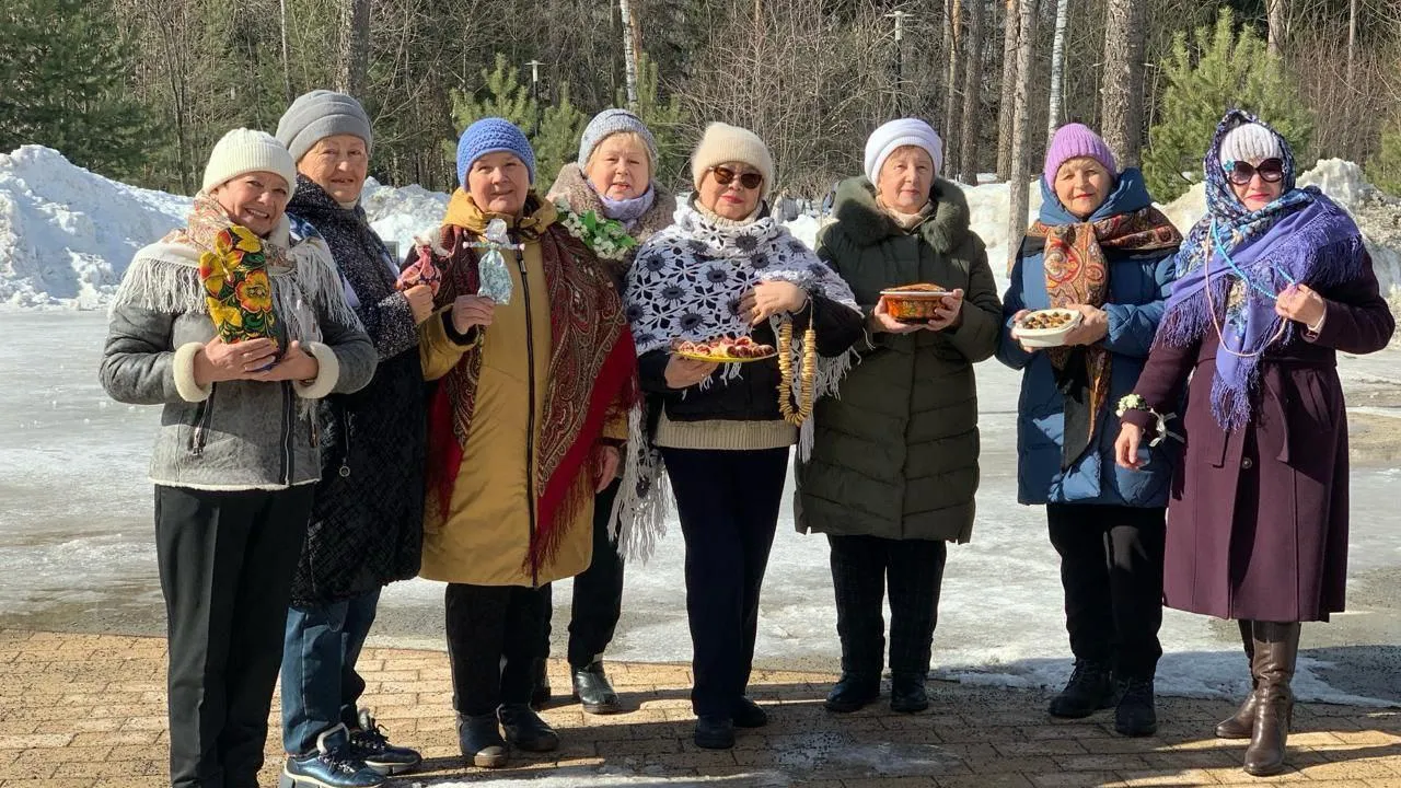 Масленица в отделениях «Активного долголетия» в Балашихе проходит с русским размахом