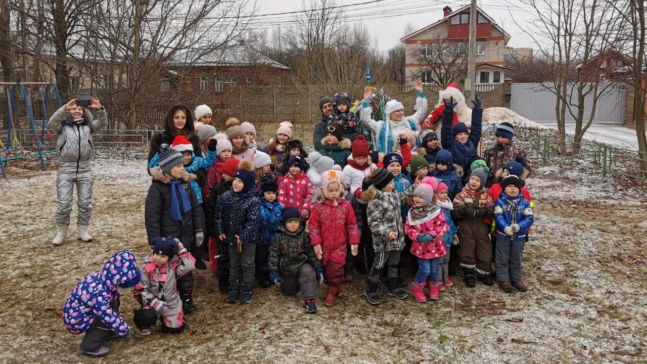 Новогодний праздник провели для детей в деревне Сергеевка Подольска