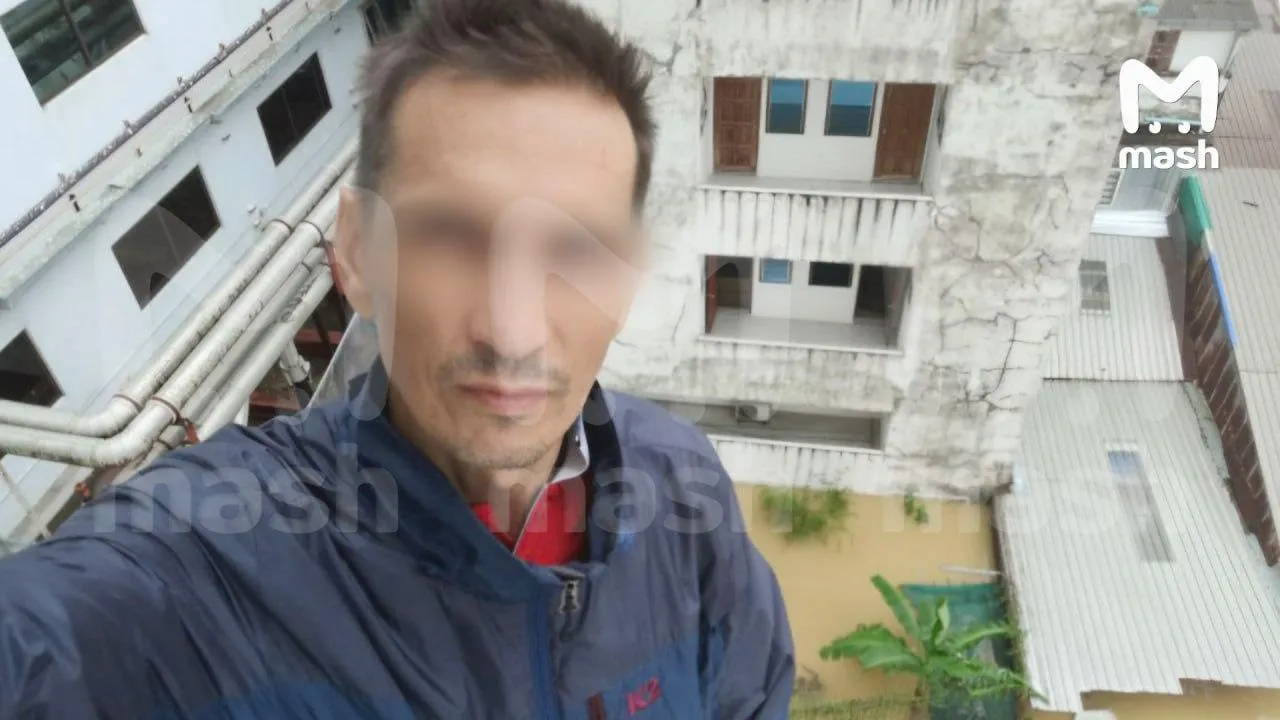 Россиянин четвертые сутки не может выбраться из затопленного отеля в Таиланде