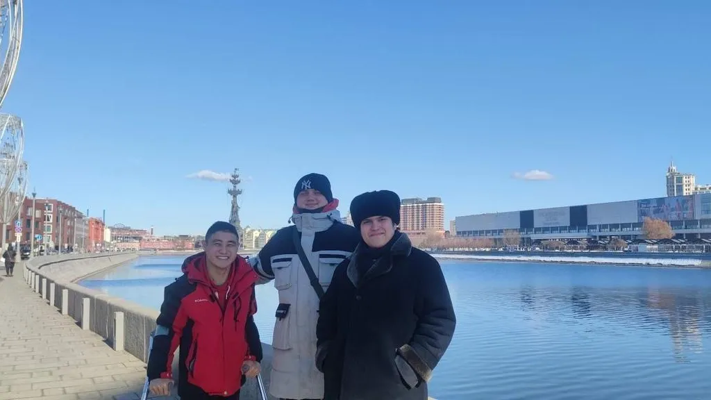 Студенты Сергиева Посада встретились с министром молодежи КНДР