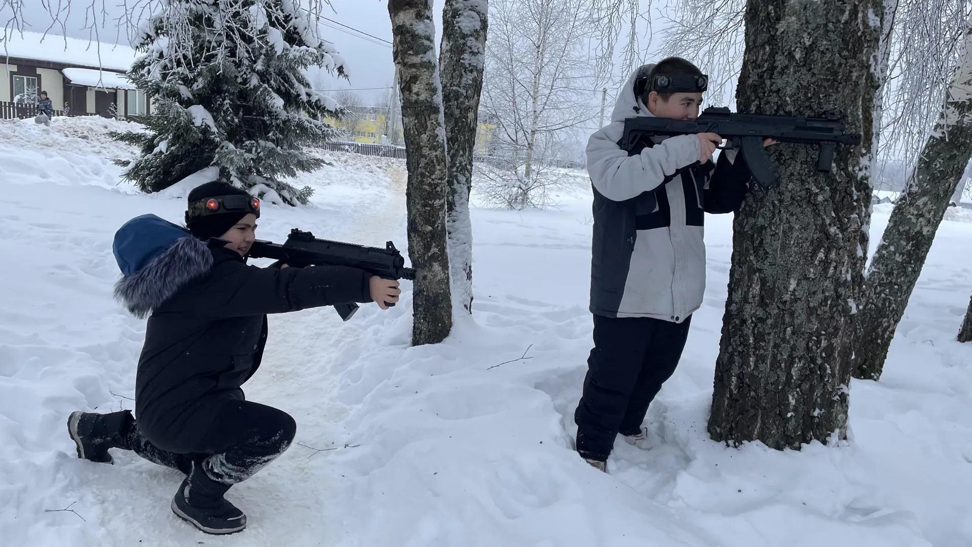 Юные жители Дмитровского округа приняли участие в лазертаг-сражении 21 января