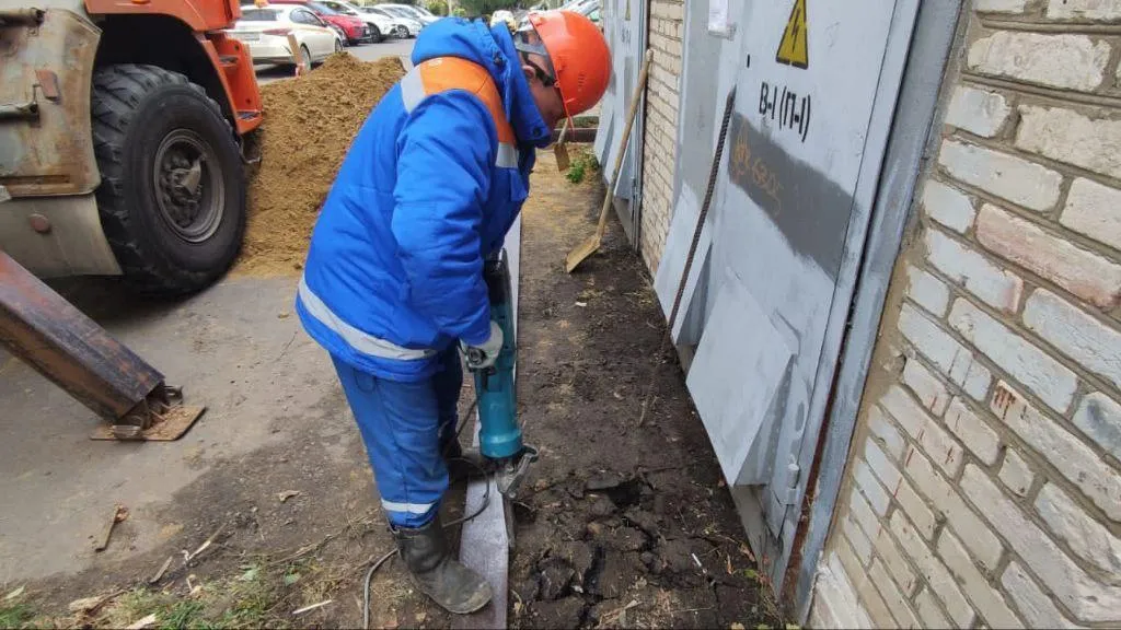 Энергетики капитально отремонтировали здание подстанции в мкрн Авиационный Домодедова