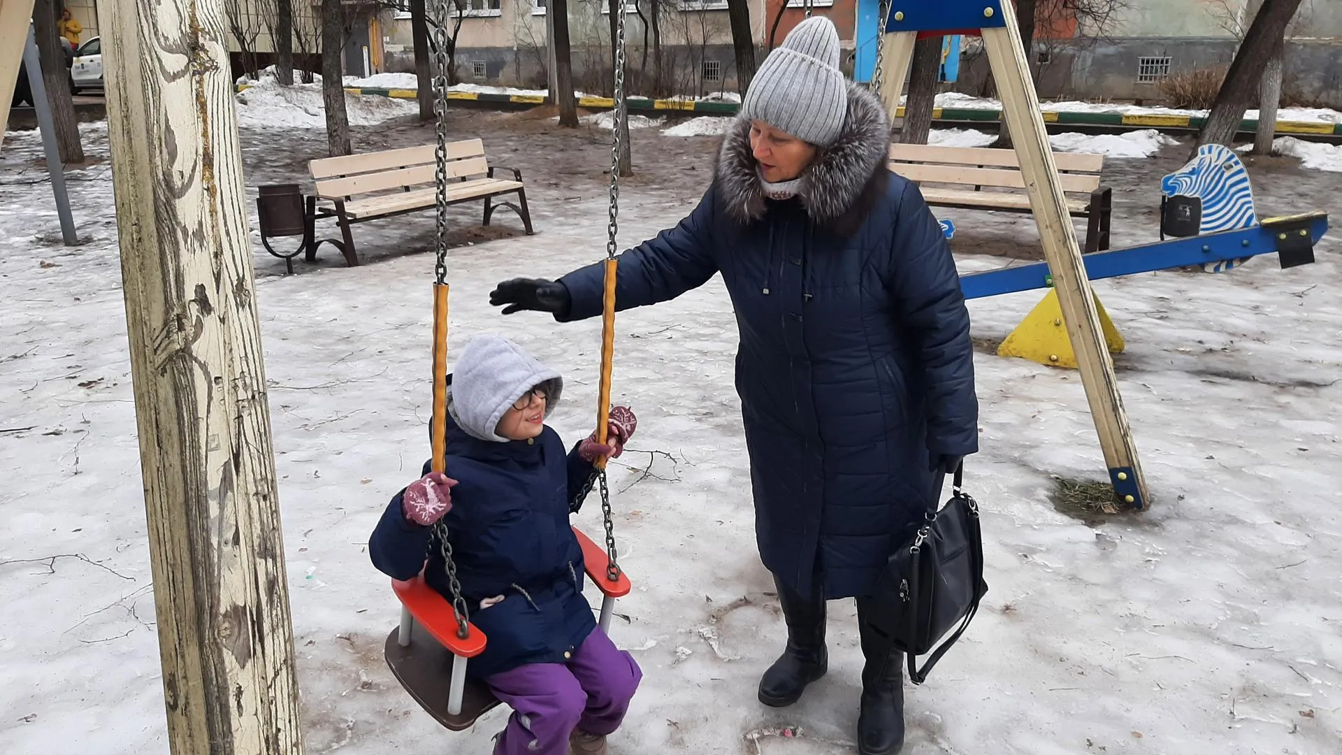 В Серпухове набирает популярность сервис «бабушка на час»