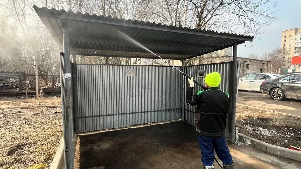 В Подмосковье стартовали работы по промывке контейнерных площадок