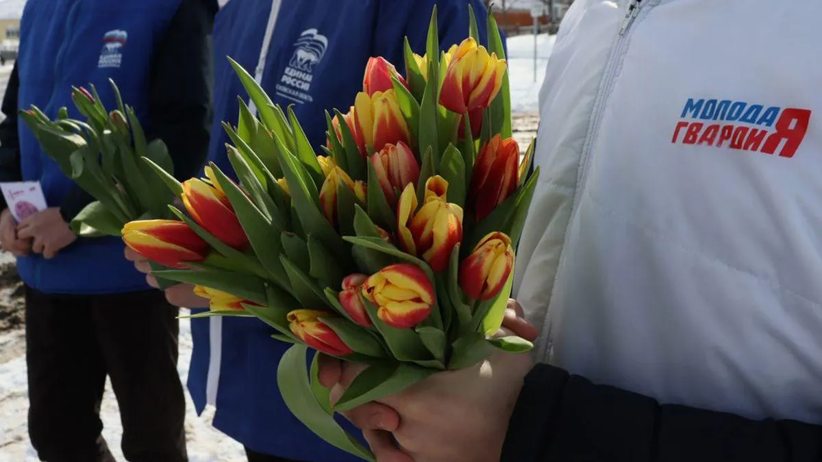 «Единая Россия» поздравит женщин с 8 марта по всей стране