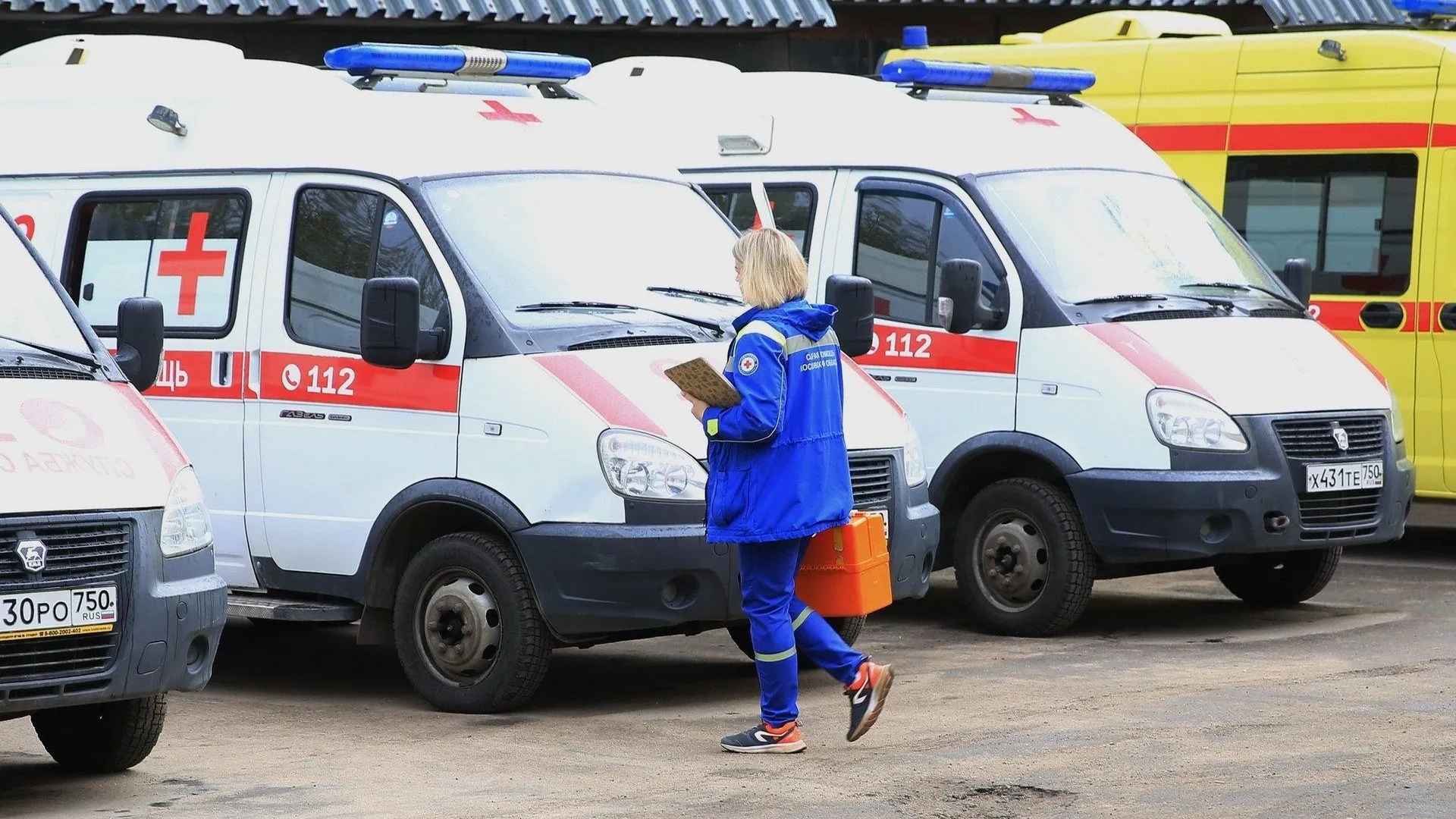 102 сотрудника работают на подстанции скорой помощи в Долгопрудном