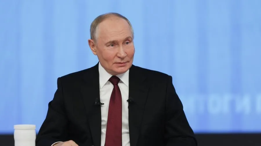 Путин: на кол-центры мошенников на Украине боеприпасы тратить не будем