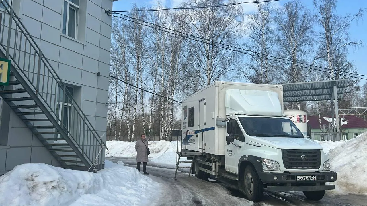 Передвижной маммограф обследовал 14 жительниц в Старой Купавне