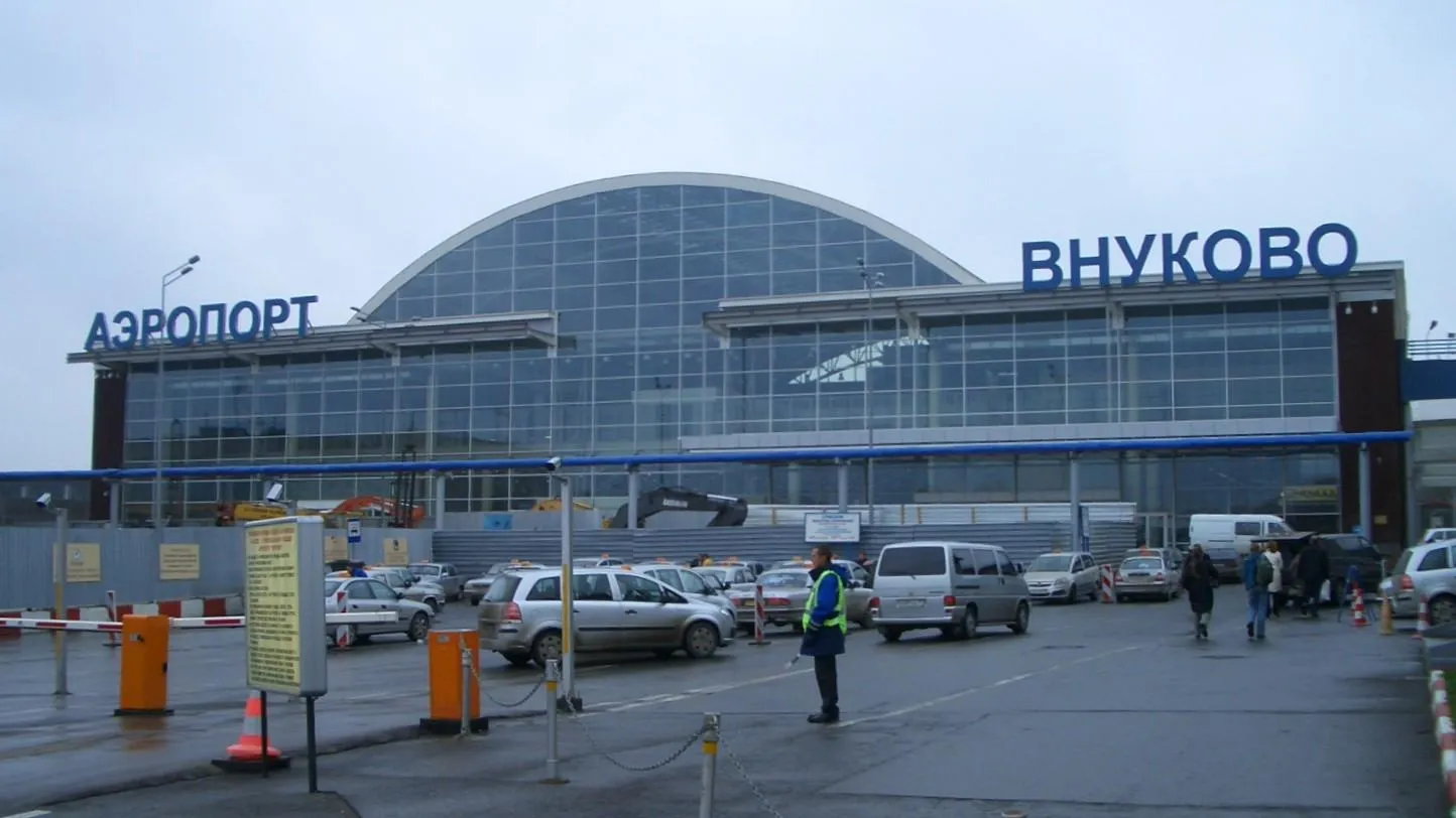 Около 50 тысяч случаев неправильной парковки выявили у аэропорта Внуково за 2019 год