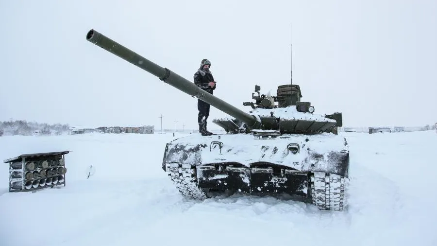 Танковые экипажи армейского корпуса уничтожили опорный пункт ВСУ у Первомайского