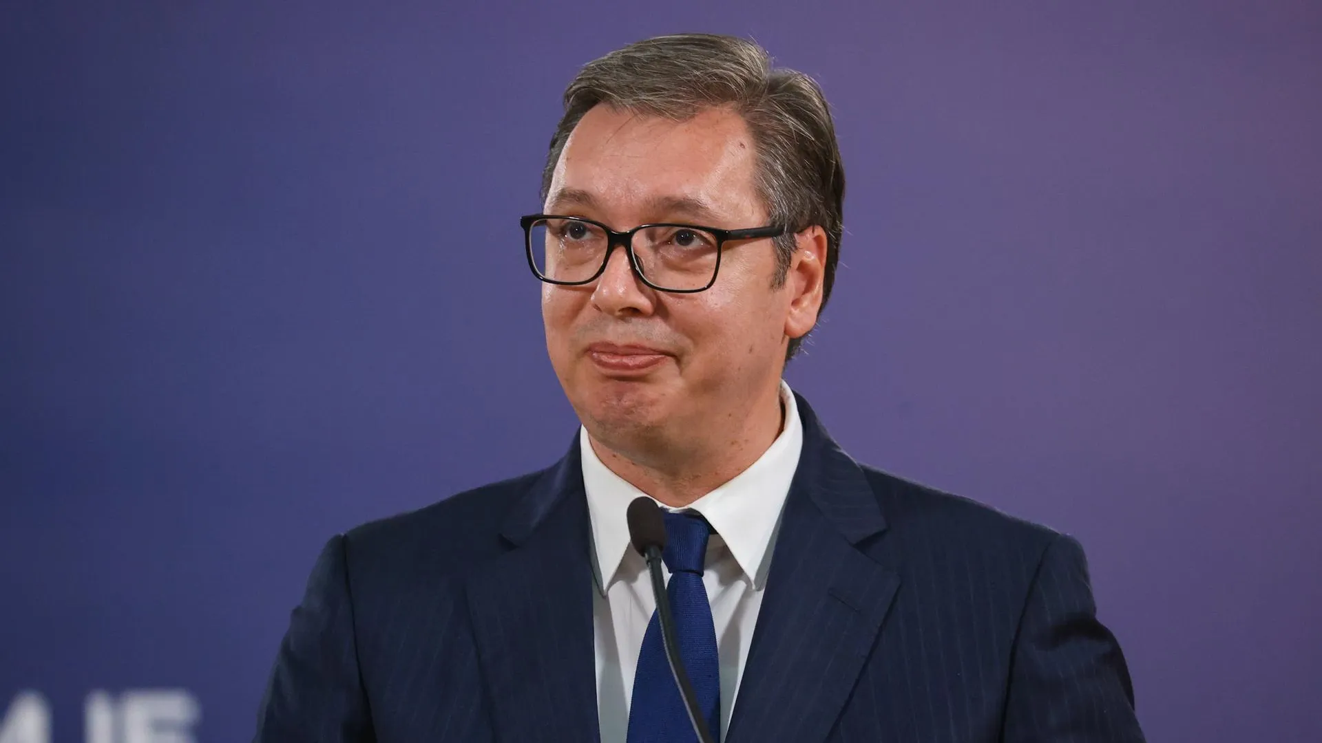Вучич заявил, что хочет сохранить позицию по отказу от санкций против РФ
