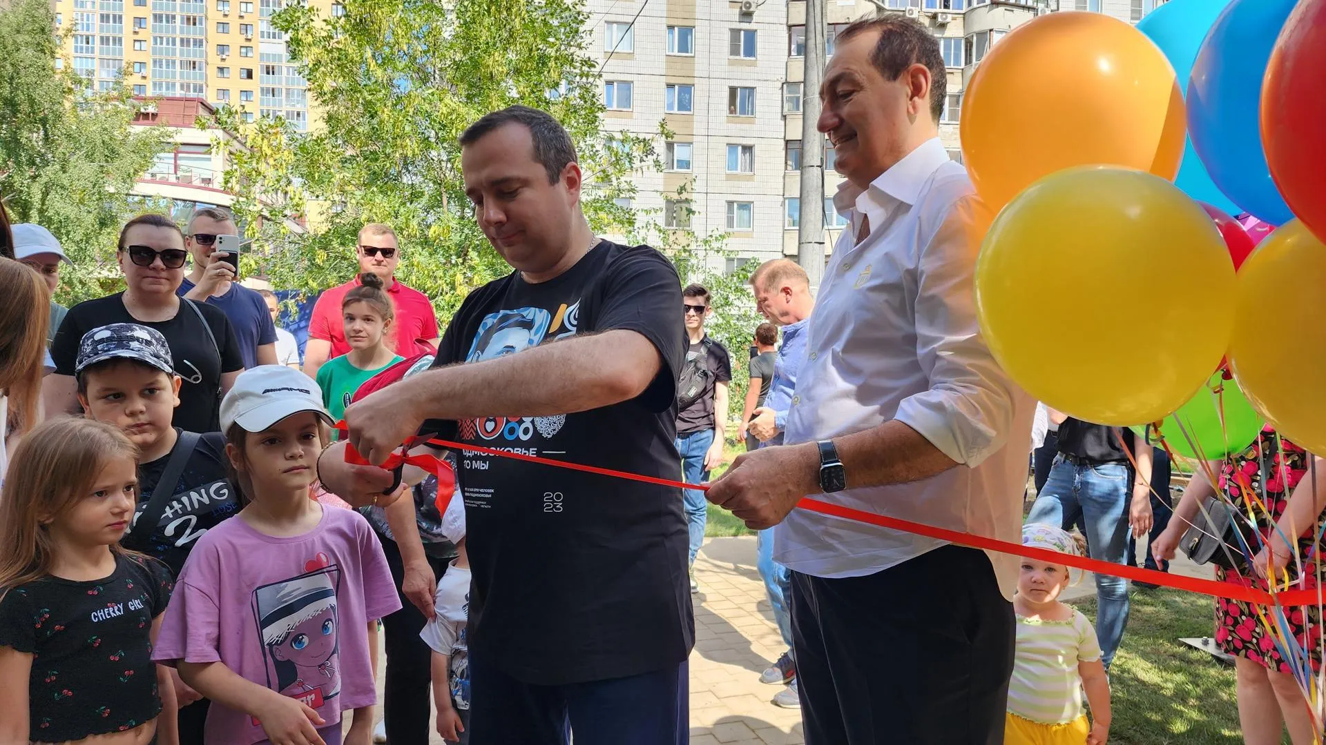 В Королеве открыли обновленный сквер имени Лизы Чайкиной