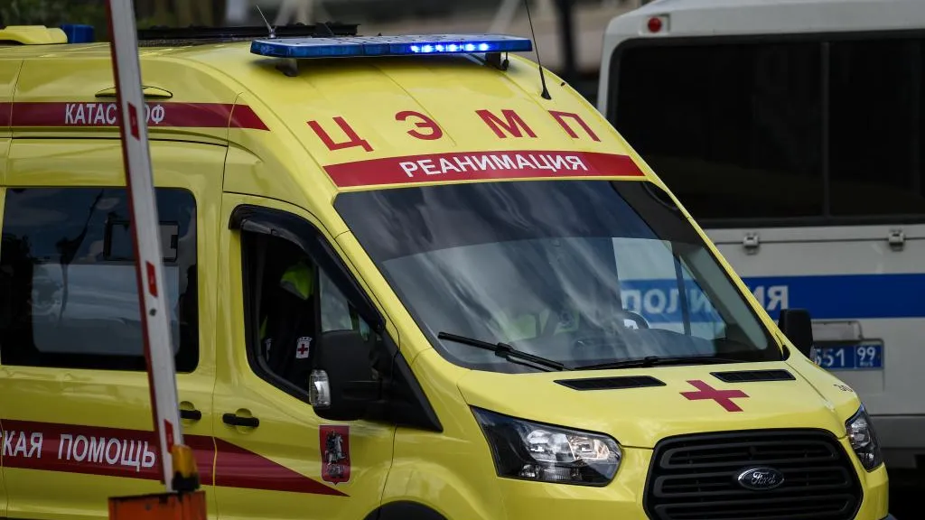 Мужчина смертельно ранил ножом таксиста в центре Москвы