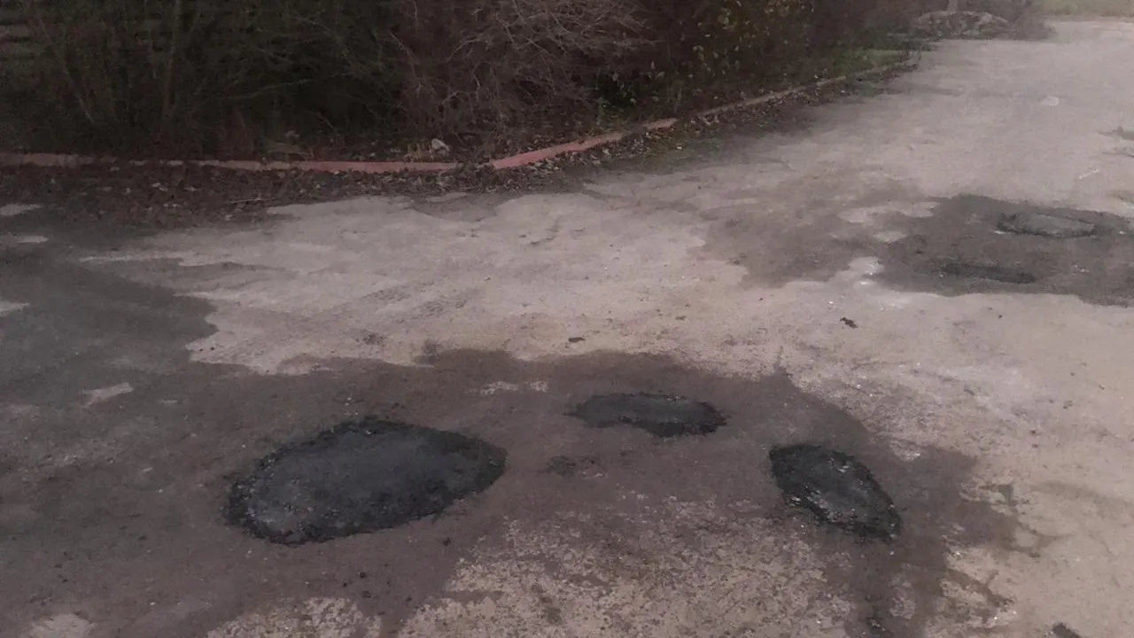 Ямы устранили в деревне Федюково Подольска по просьбе жителя