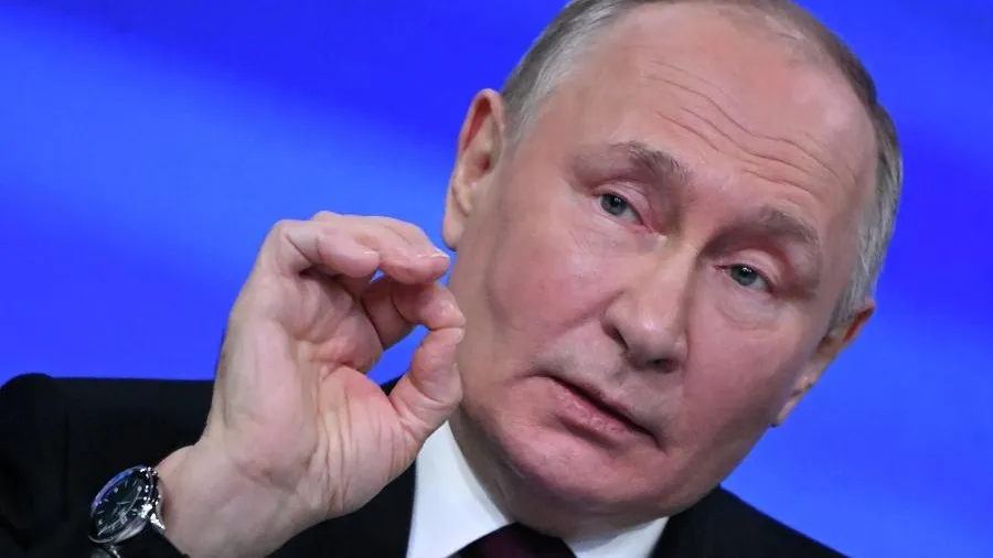 Путин переговорил с Генштабом о сложностях на участке СВО из‑за беспилотников