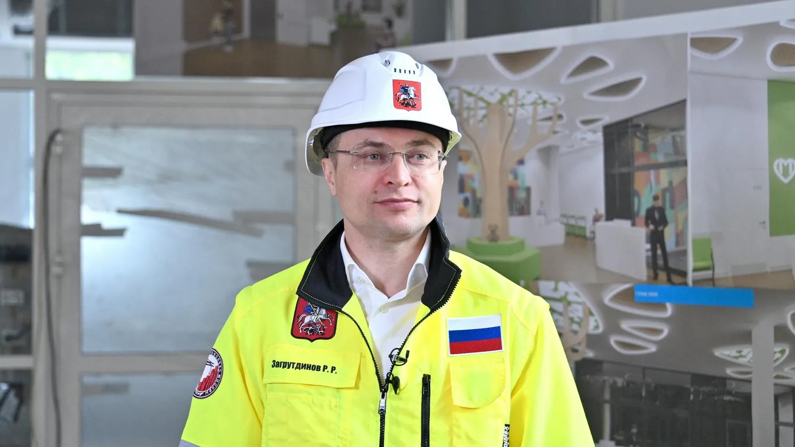 Загрутдинов: на стилобате проблемного ЖК «Академ Палас» начали укладку брусчатки