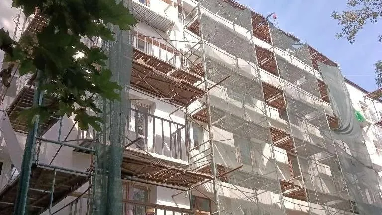 В Богородском округе ремонтируют дом на улице Климова
