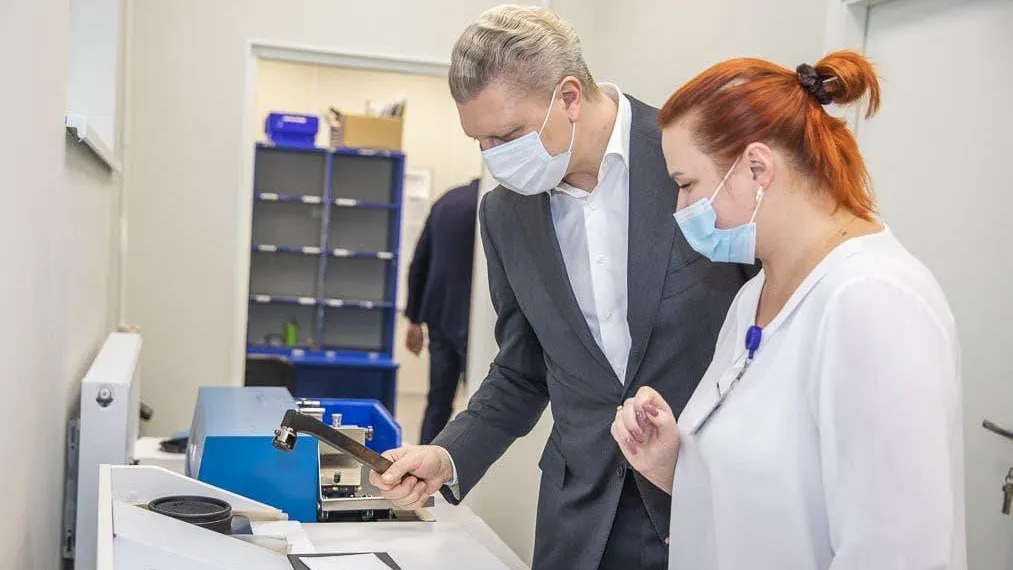 Глава Одинцовского округа оценил качество новых цифровых услуг «Почты России»