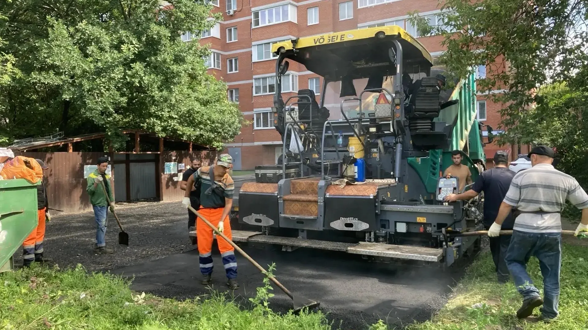 В Богородском округе обновляют дворы и строят детские площадки