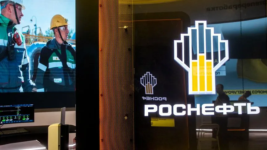Reuters: «Роснефть» приостановит добычу нефти на «Сахалин-1»