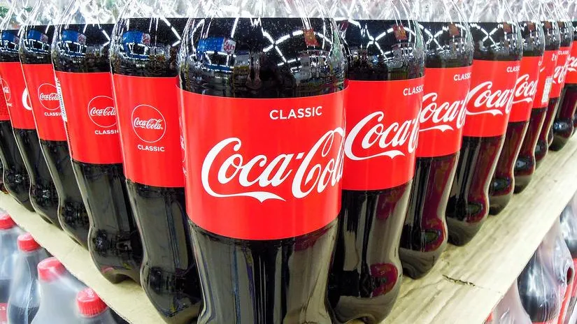 Guardian: Coca-Cola может перейти на пластиковые бутылки