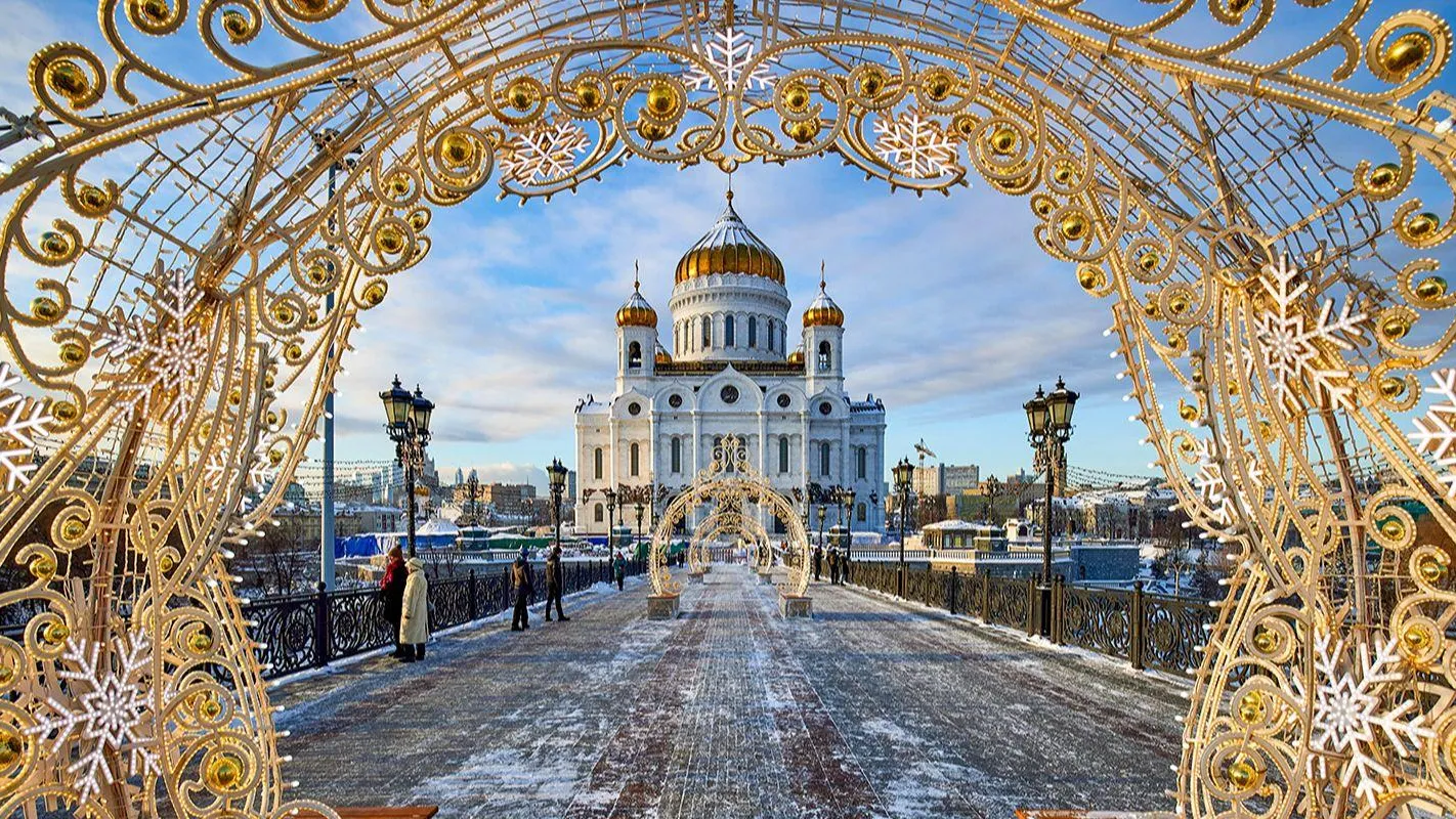 Собянин поздравил москвичей с Рождеством Христовым