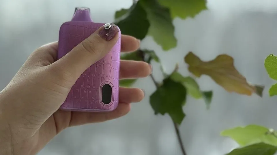 Главный нарколог Подмосковья объяснил, как распознать «лицо курильщика»