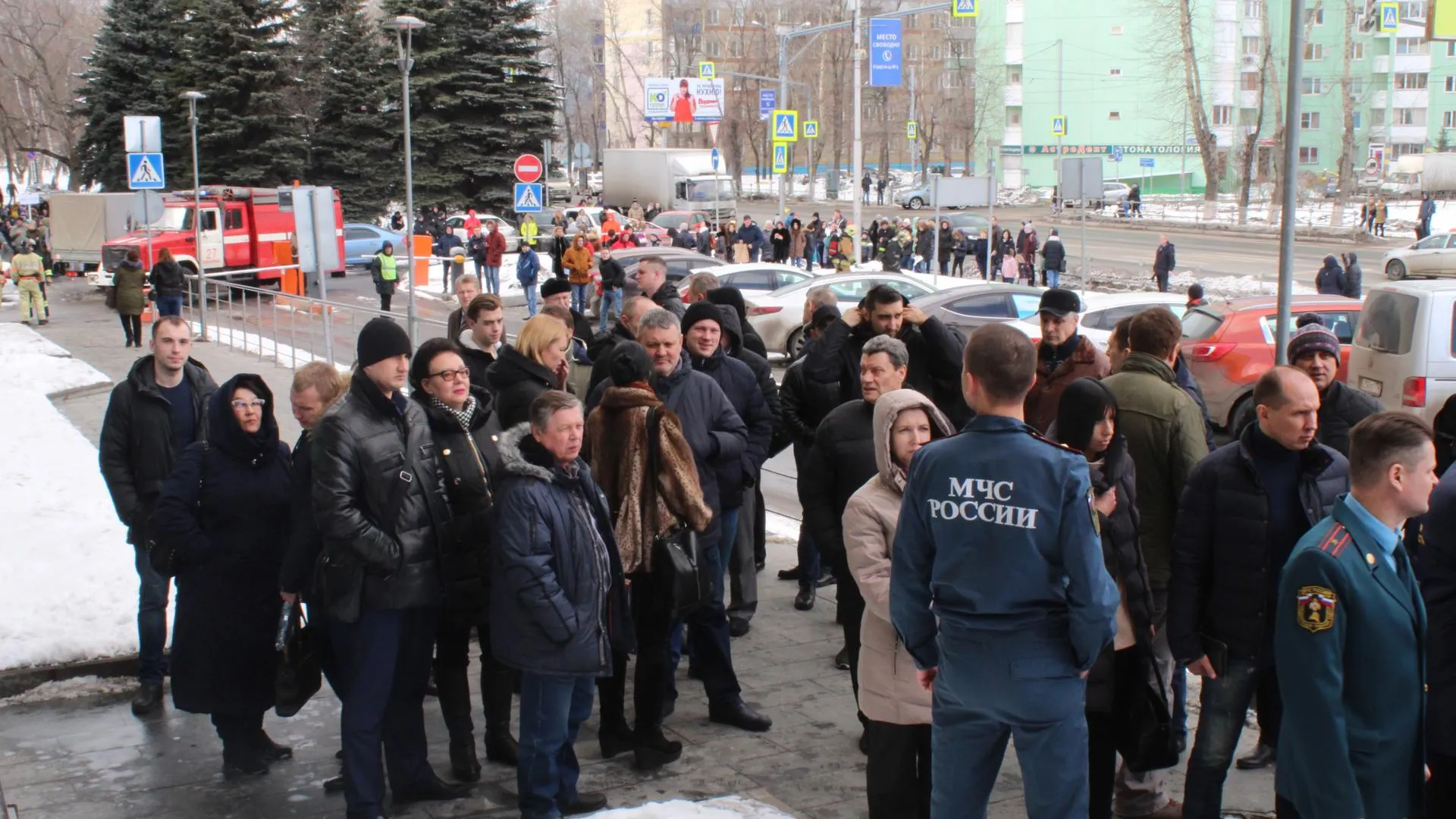 В ТЦ Люберец провели тренировку персонала по эвакуации посетителей при пожаре