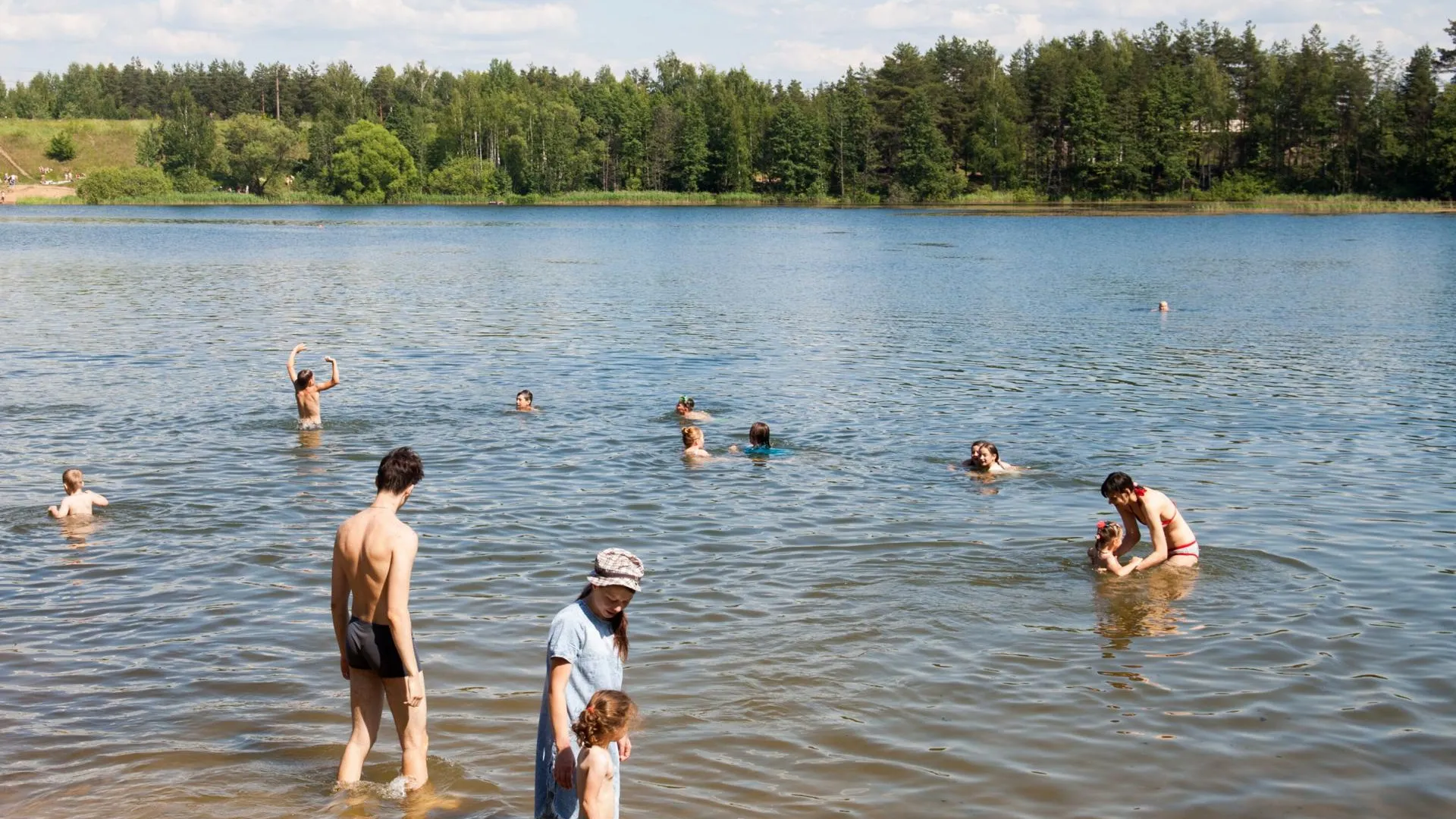 Два пляжа для купания планируют организовать в Красногорске летом 2019 года