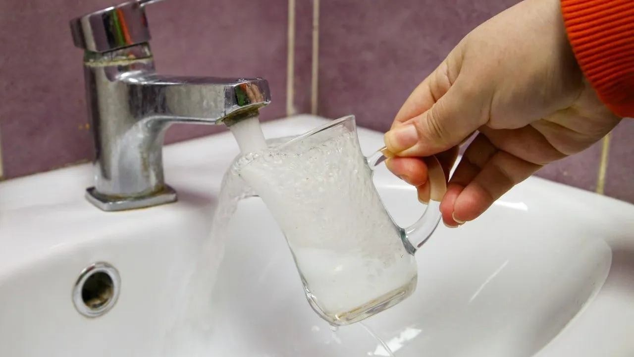 Более 130 новых станций забора воды планируют построить в Подмосковье до 2028 г
