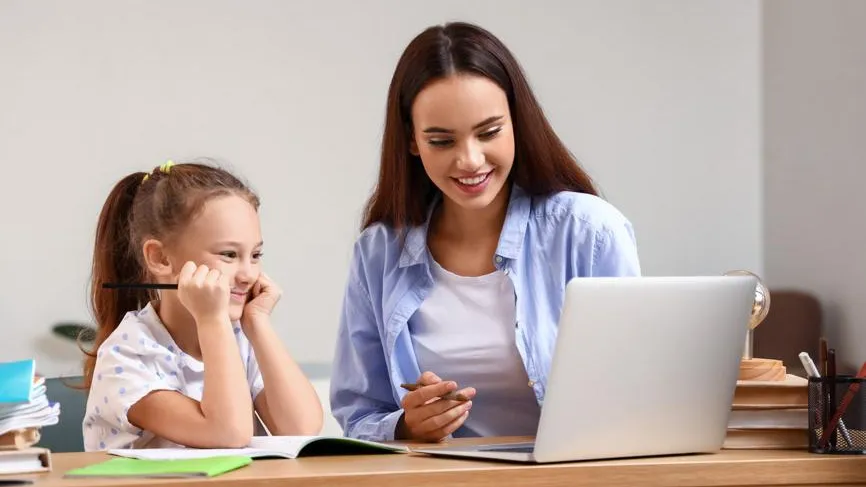 Репетитор втридорога: почему поиск учителя в августе — это ловушка для кошелька