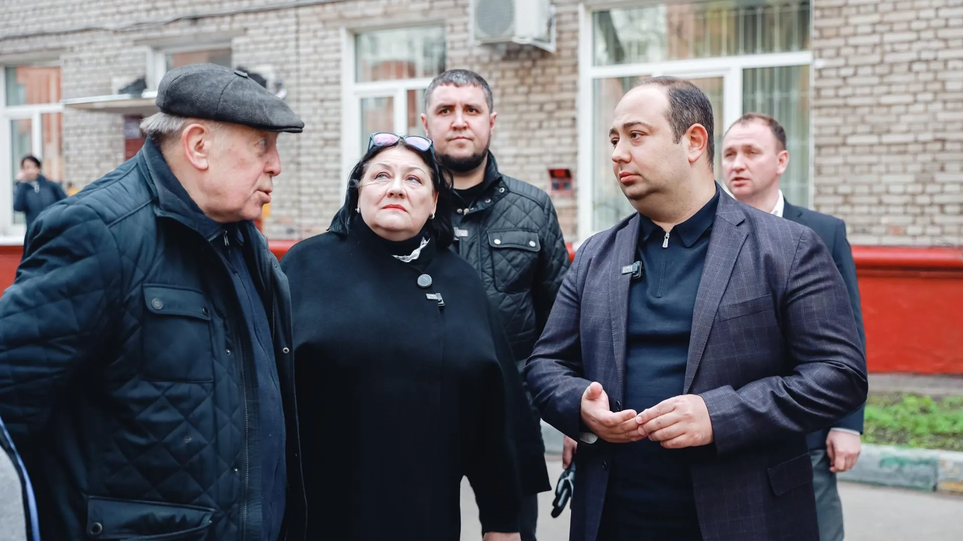 Глава Химок проверил работу управляющих компаний в рамках месяца чистоты и порядка