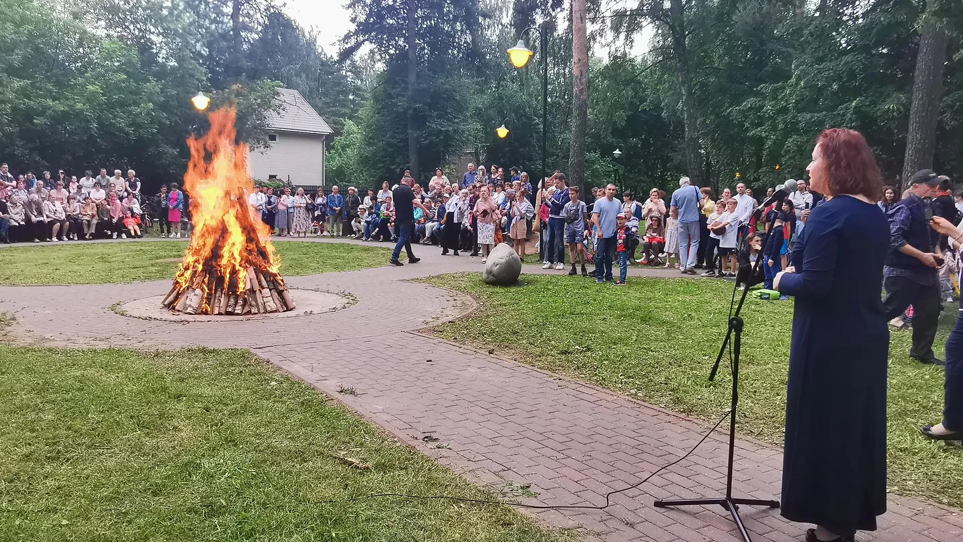 Традиционный «Цветаевский костер» зажгли в Королеве