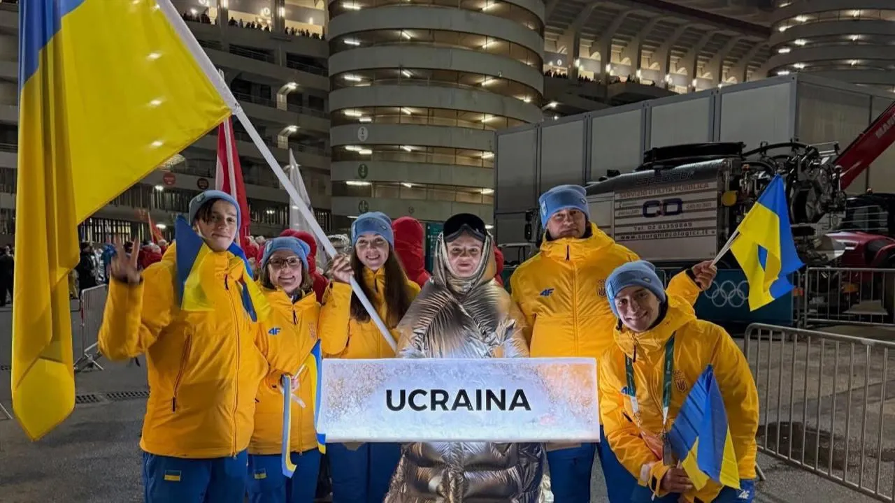 Табличку сборной Украины на Олимпиаде пронесла россиянка