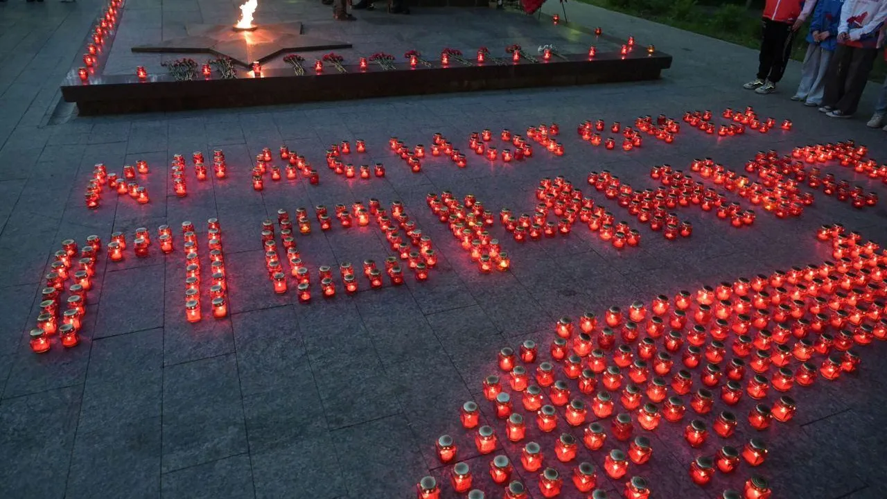 В Красногорске прошла акция «Огненные картины войны»