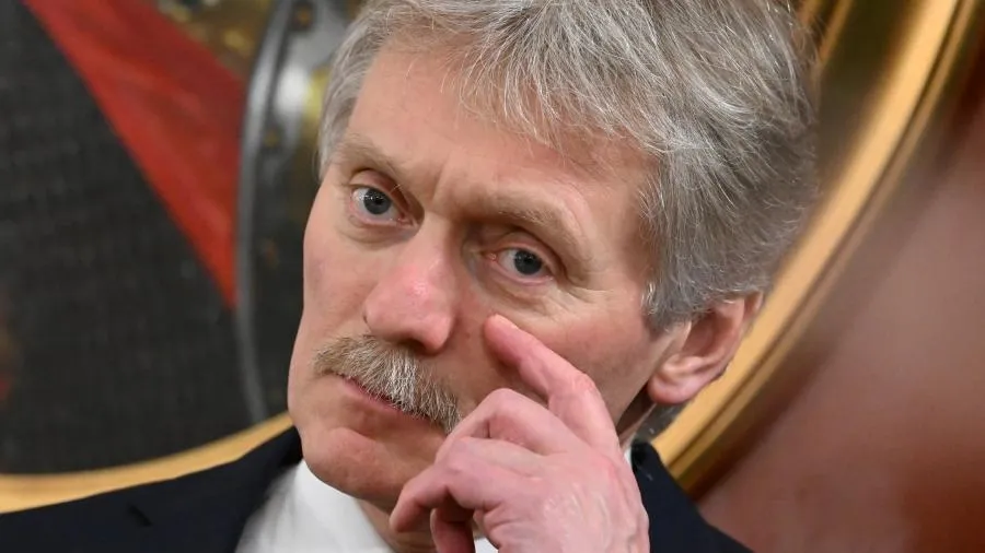 Песков не знает про обращение о признании Пугачевой иноагентом