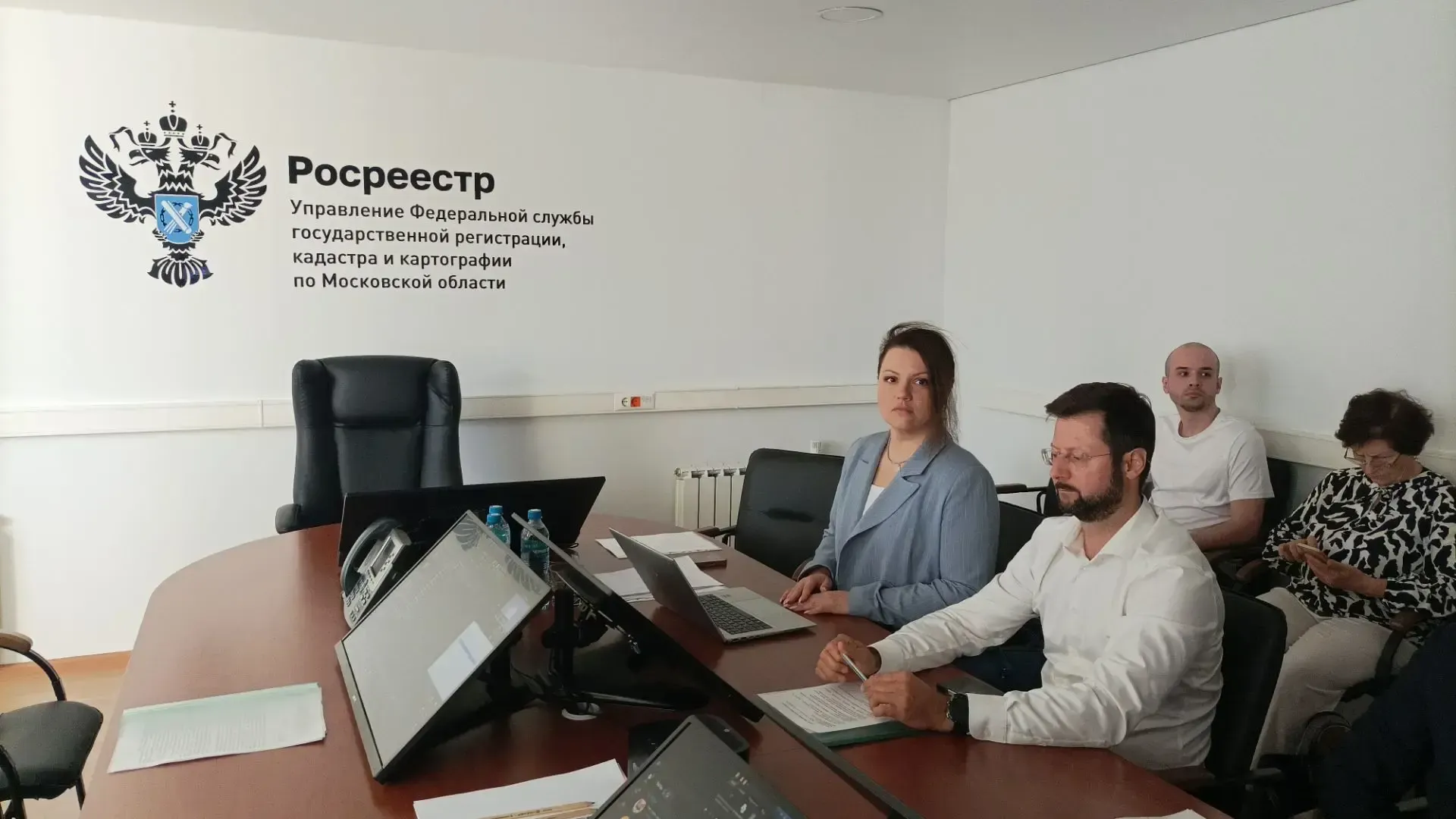 Мособлархитектура разъяснила правила межевания земель в Подмосковье